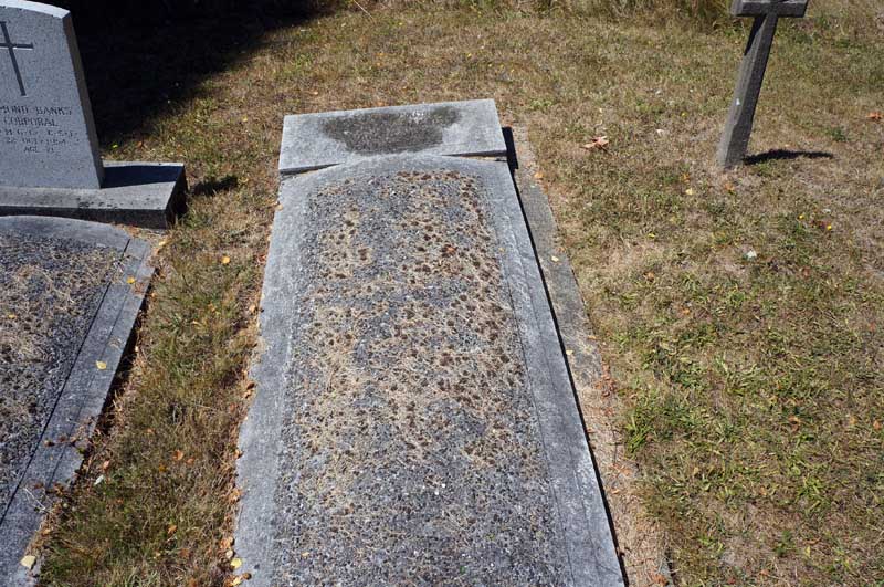 image of gravestone