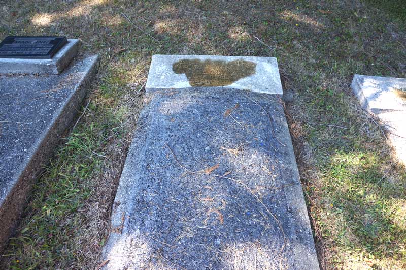 image of gravestone