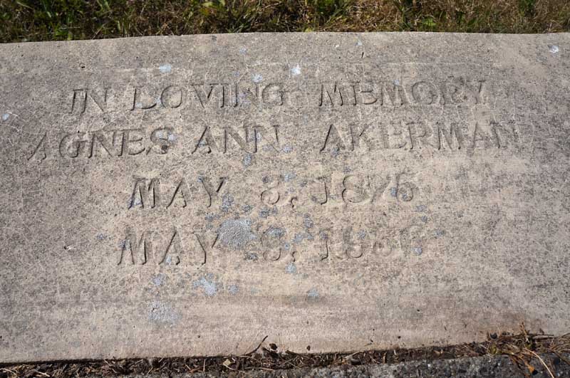image of gravestone
