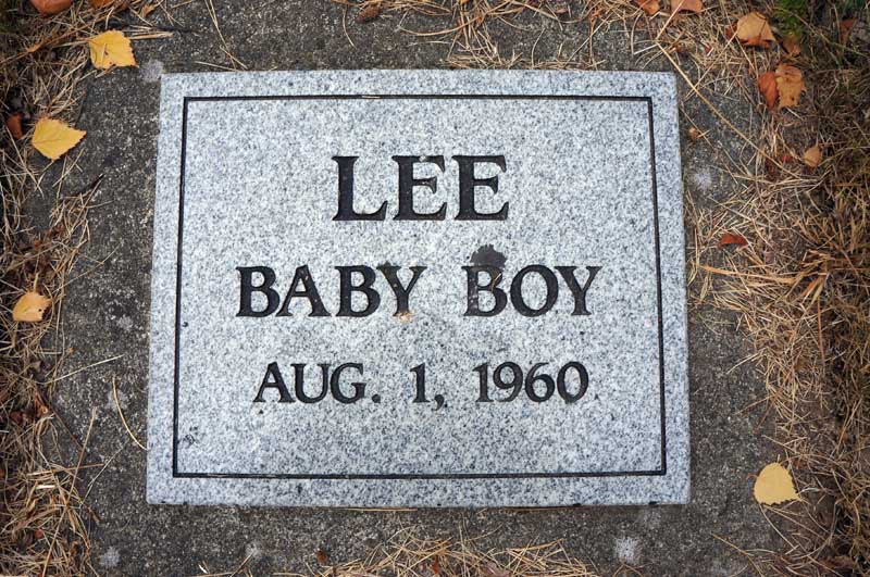 image of gravestone