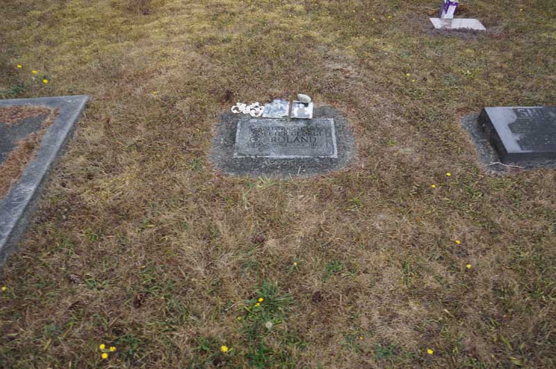 image of gravestone