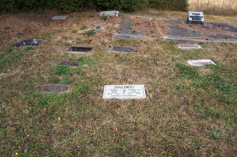 image of gravestone