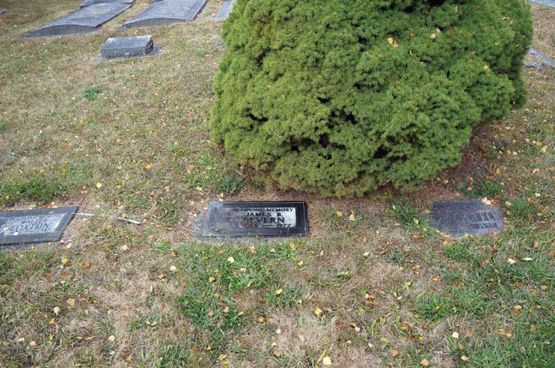 image of gravestone