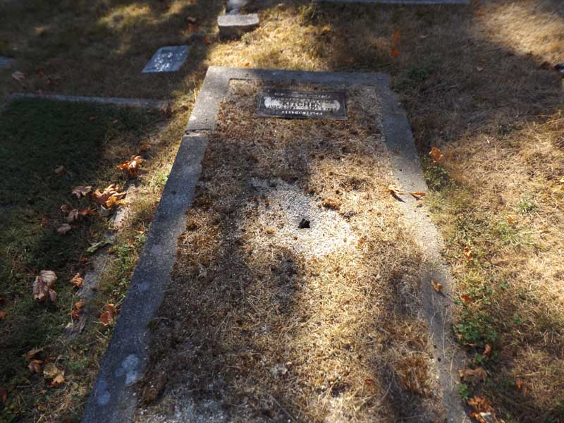 image of gravestone