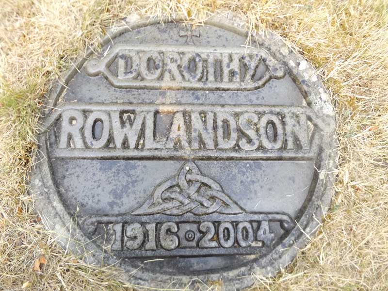 image of gravestone