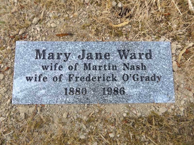 image of gravestone