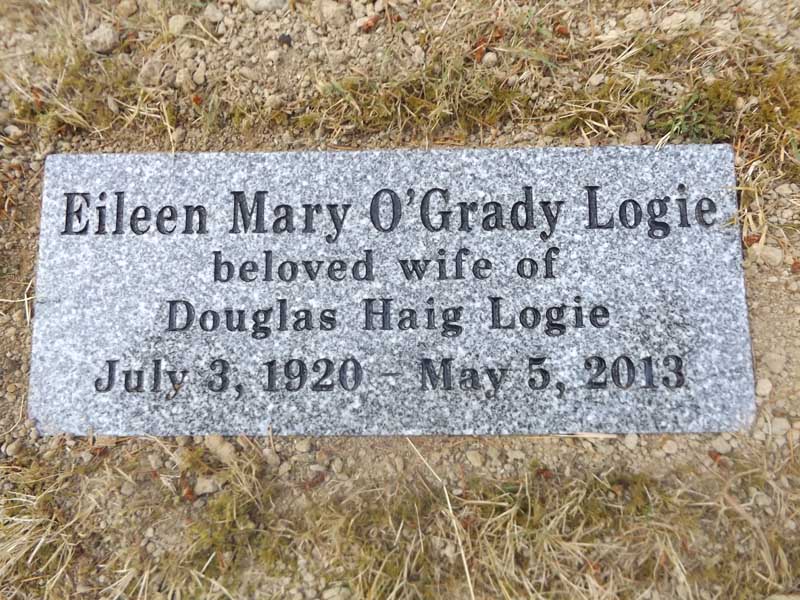 image of gravestone
