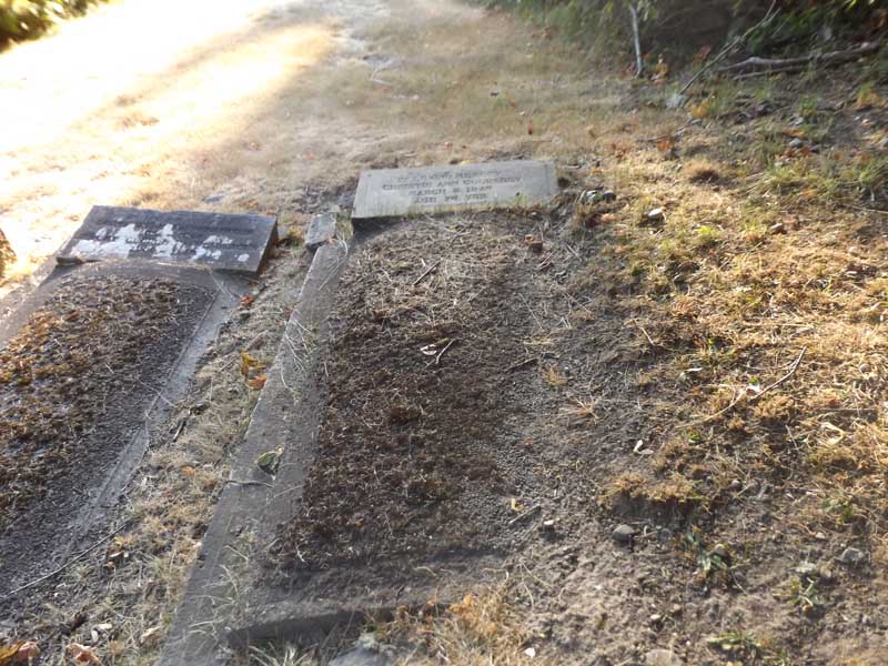 image of gravestone