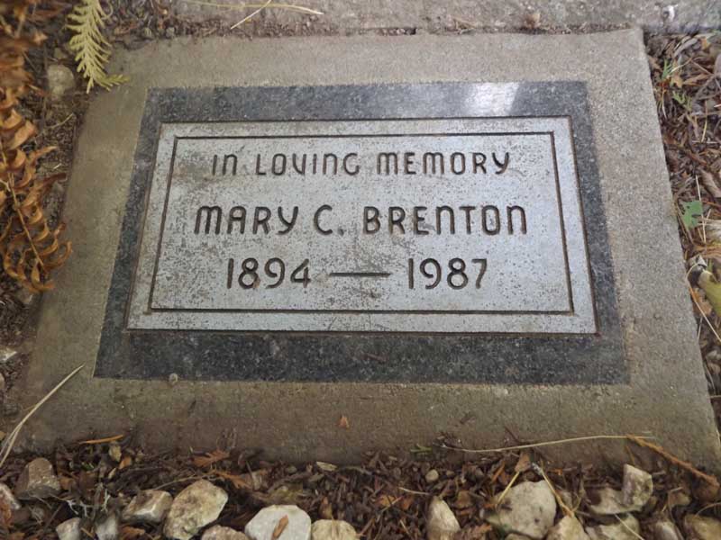 image of gravestone