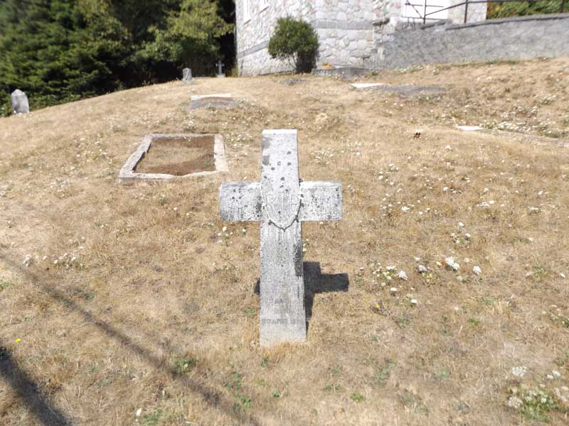 image of gravestone