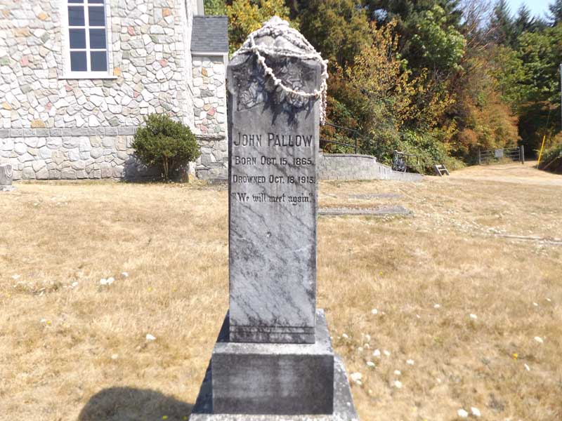 image of gravestone