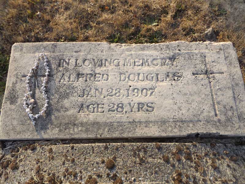 image of gravestone