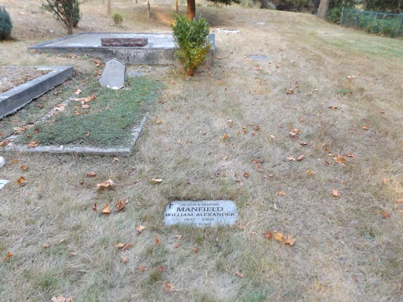 image of gravestone