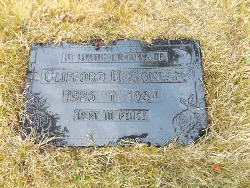 image of gravestone