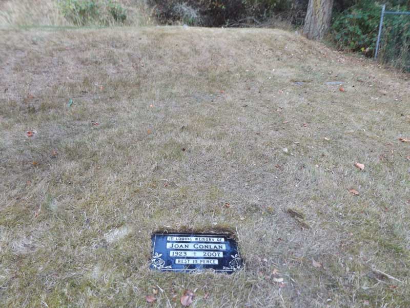 image of gravestone