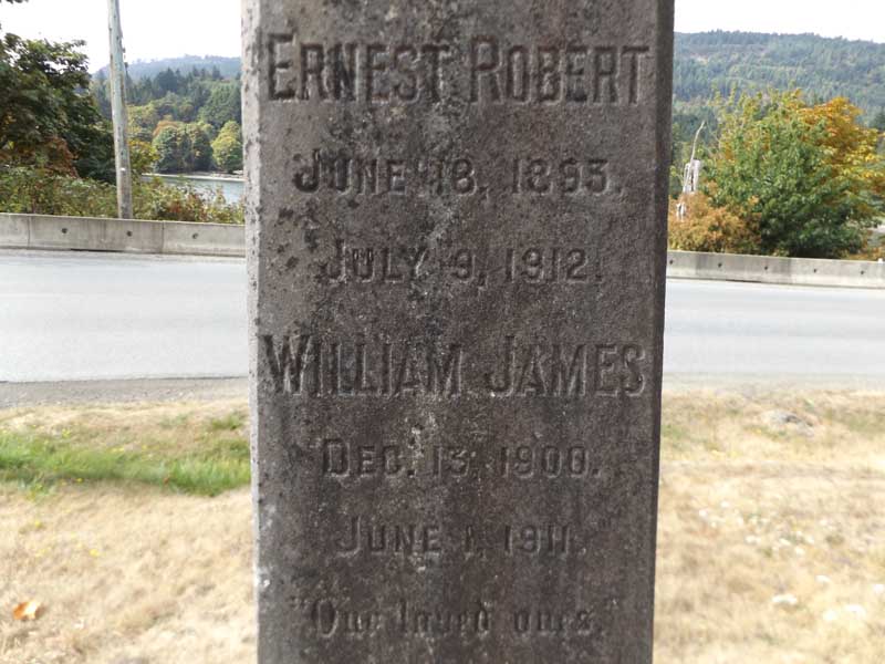 image of gravestone