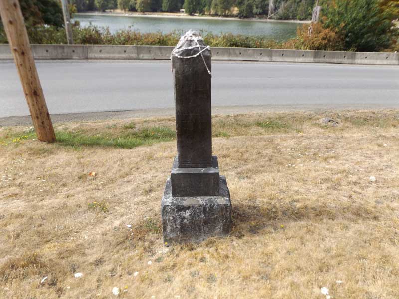 image of gravestone