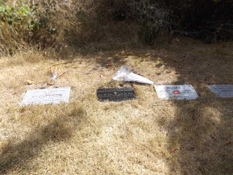image of gravestone
