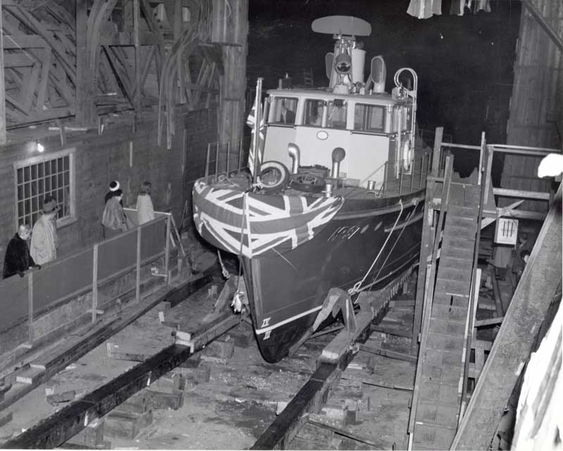 MV Ganges RCMP boat launch photo