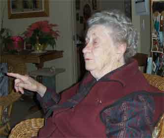 Jean Holmes portrait